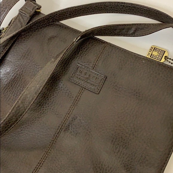 Relic | Large Brown 3 Sectioned Pebble Satchel Bag - Picture 12 of 13